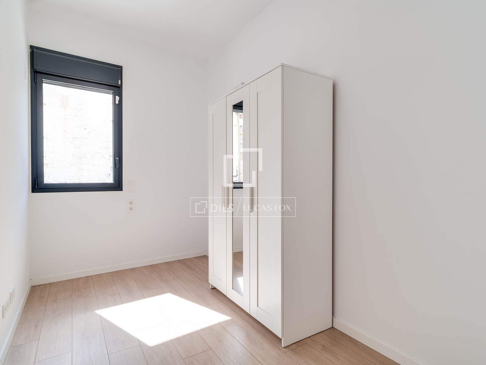 Huoneisto L'Hospitalet de Llobregat, Barcelona, Espanja 3 makuuhuonetta, 90 m2 No. 192708