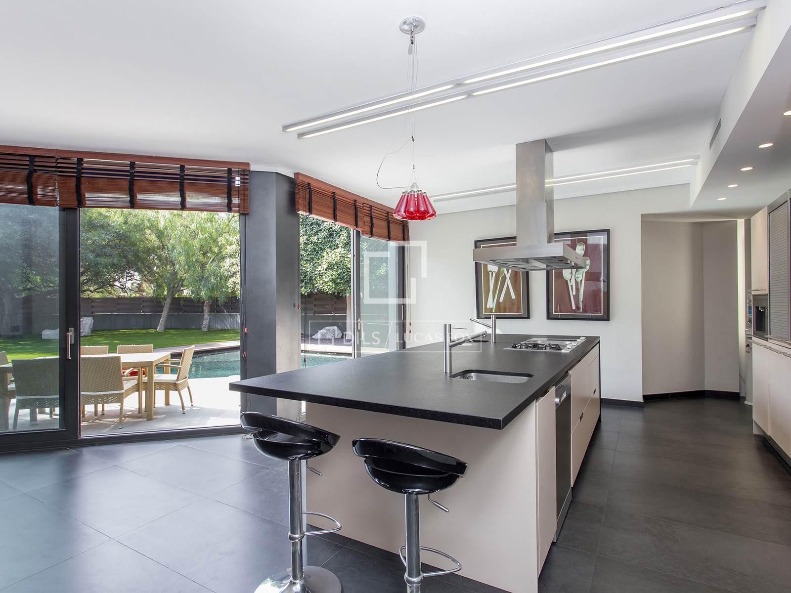 Villa in Sitges, Barcelona, Spain 5 bedrooms, 890 sq.m. No. 192713