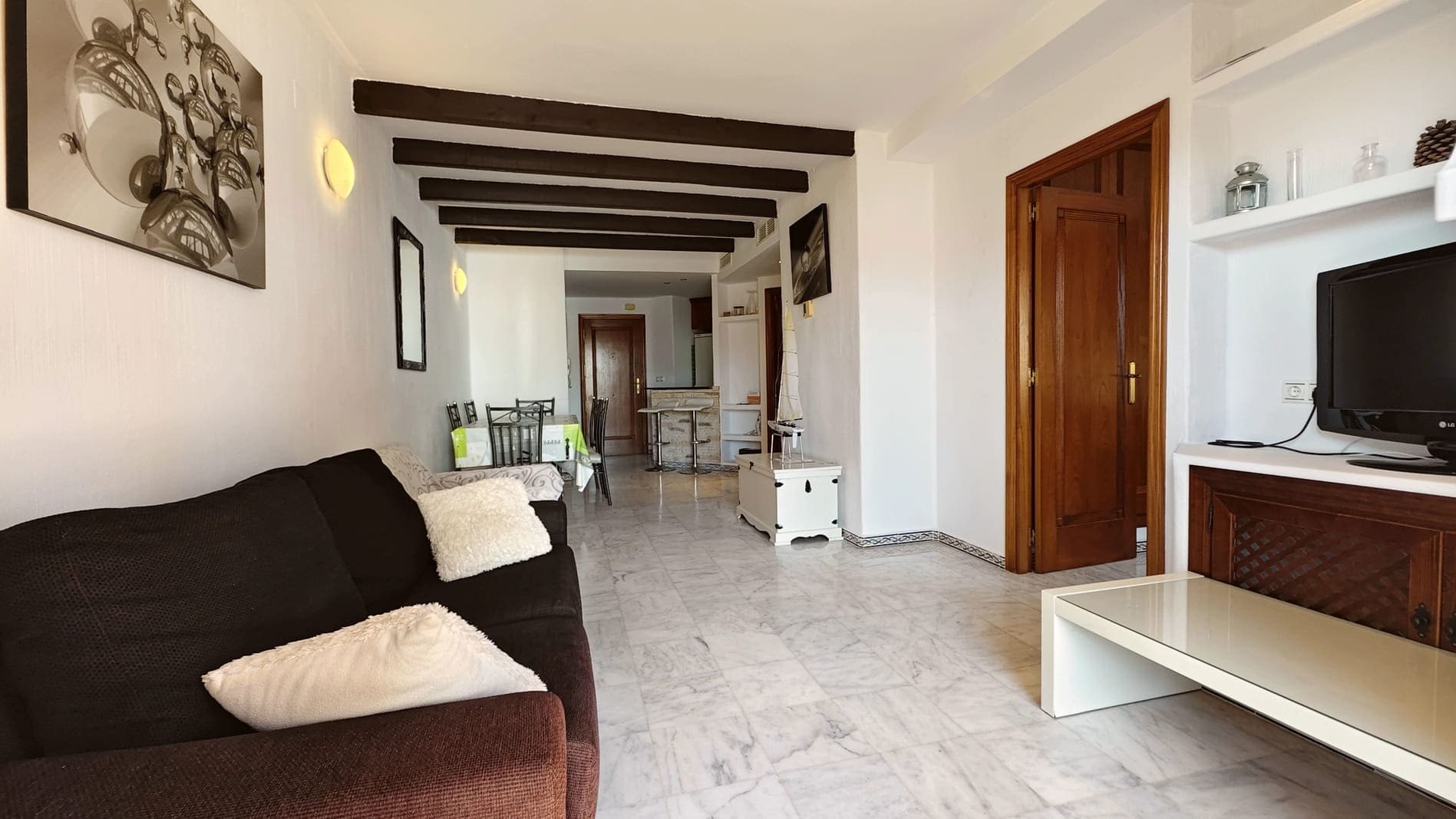 Apartamento en Torrevieja, Alicante, España 2 dormitorios, 63 m2 No. 148016