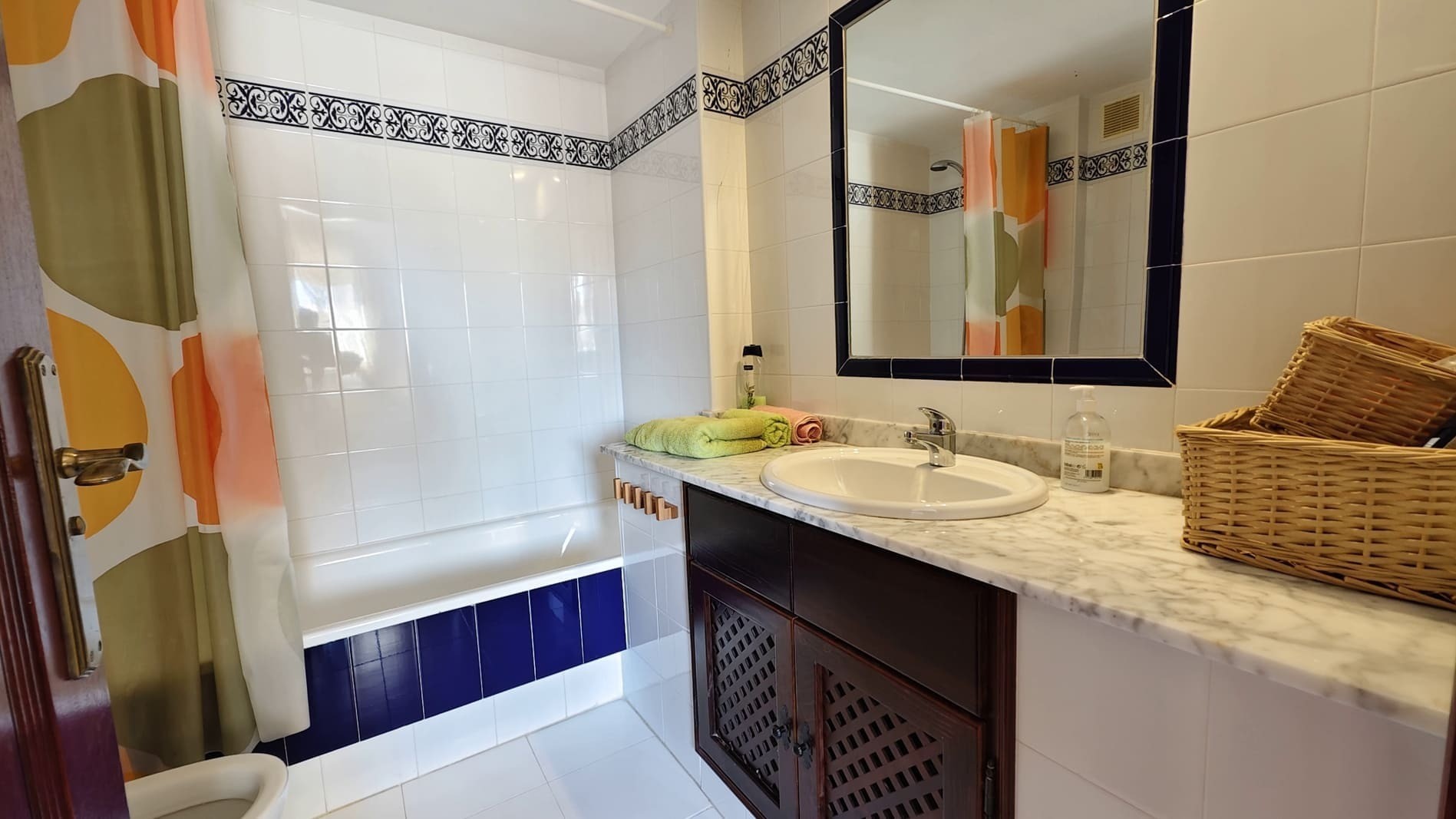Apartamento en Torrevieja, Alicante, España 2 dormitorios, 63 m2 No. 148016