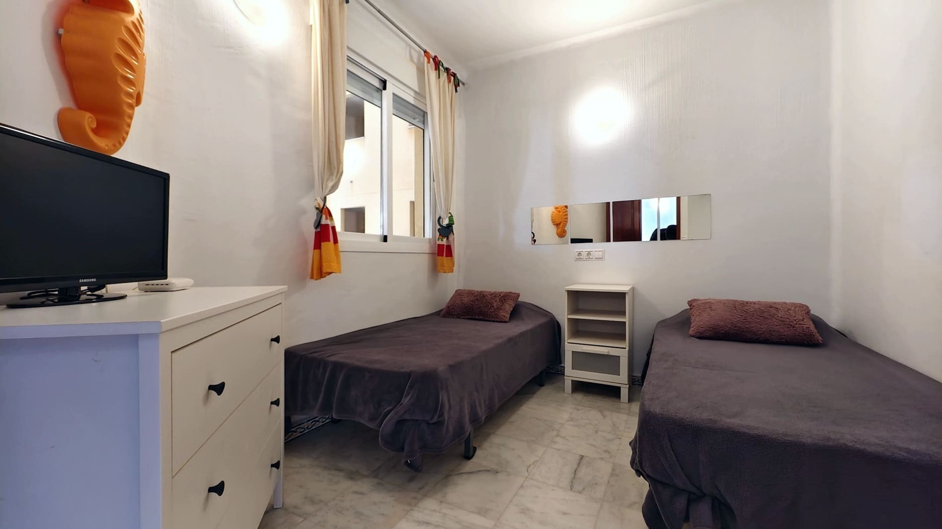 Apartamento en Torrevieja, Alicante, España 2 dormitorios, 63 m2 No. 148016