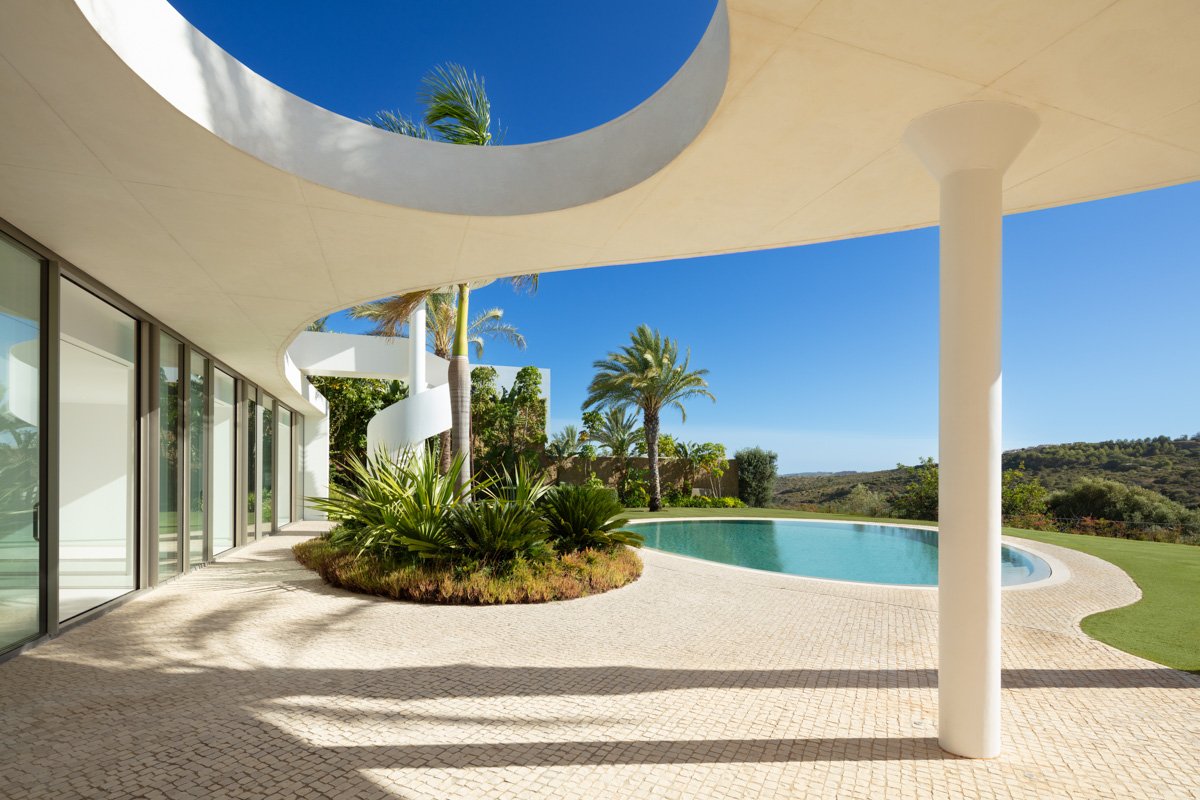 Villa i Casares, Malaga, Spanien 5 sovrum, 752 kvm. Nr. 136112
