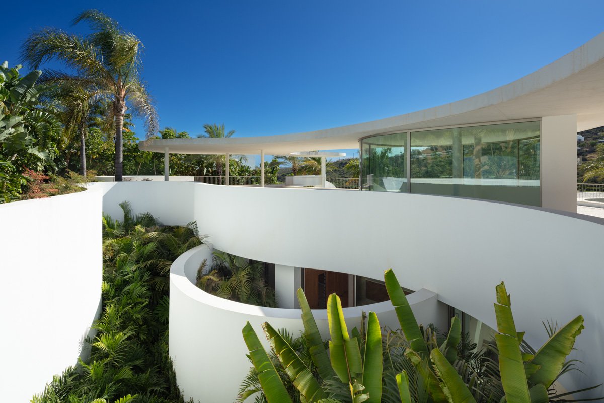 Villa i Casares, Malaga, Spanien 4 sovrum, 578 kvm. Nr. 136111
