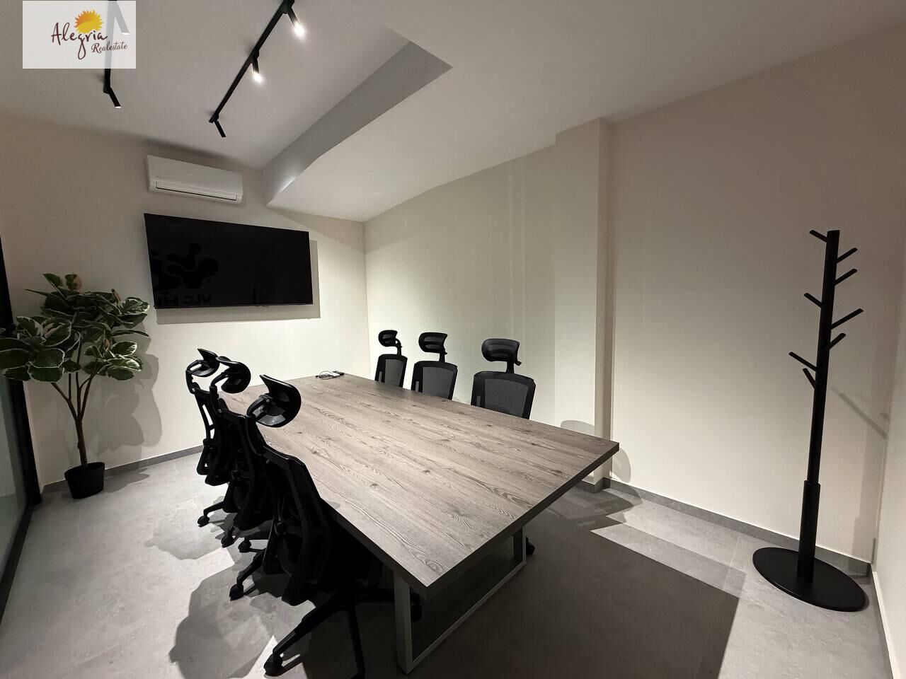 Office in Valencia, Spain 360 sq.m. No. 165897