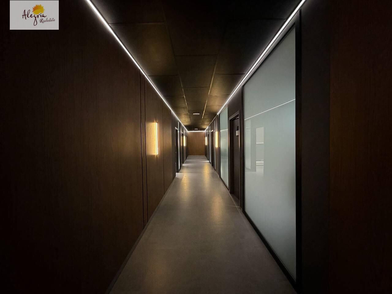 Office in Valencia, Spain 360 sq.m. No. 165897