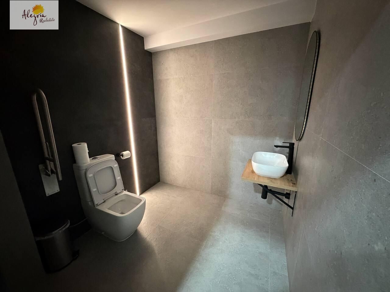 Office in Valencia, Spain 360 sq.m. No. 165897