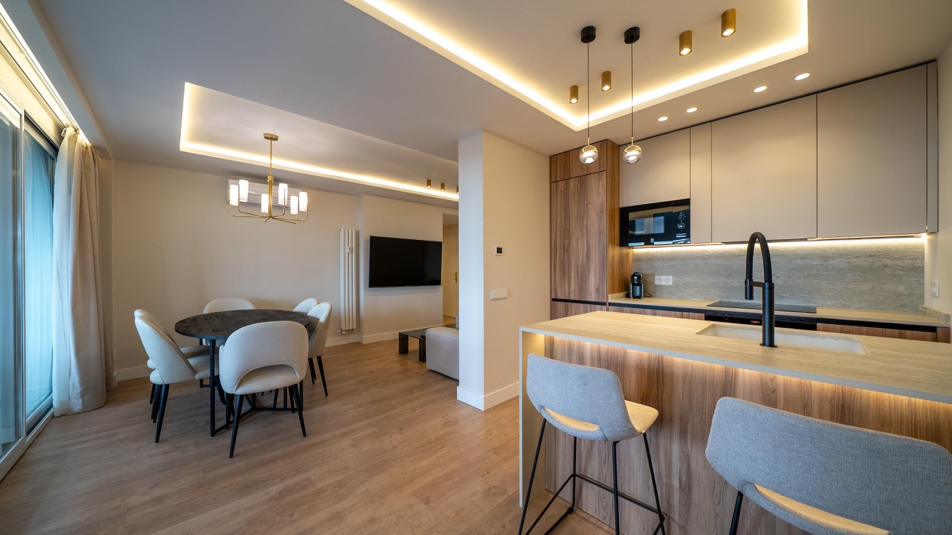 Apartament w Madrid, Hiszpania 3 sypialnie, 150 mkw. nr 165894