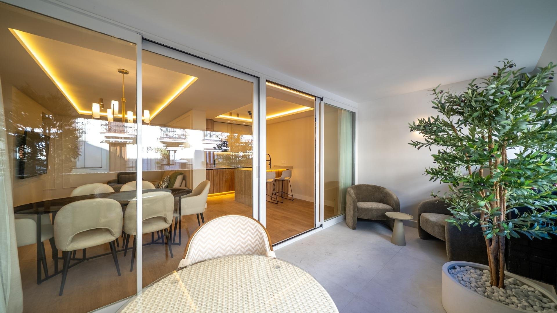Apartament w Madrid, Hiszpania 3 sypialnie, 150 mkw. nr 165894