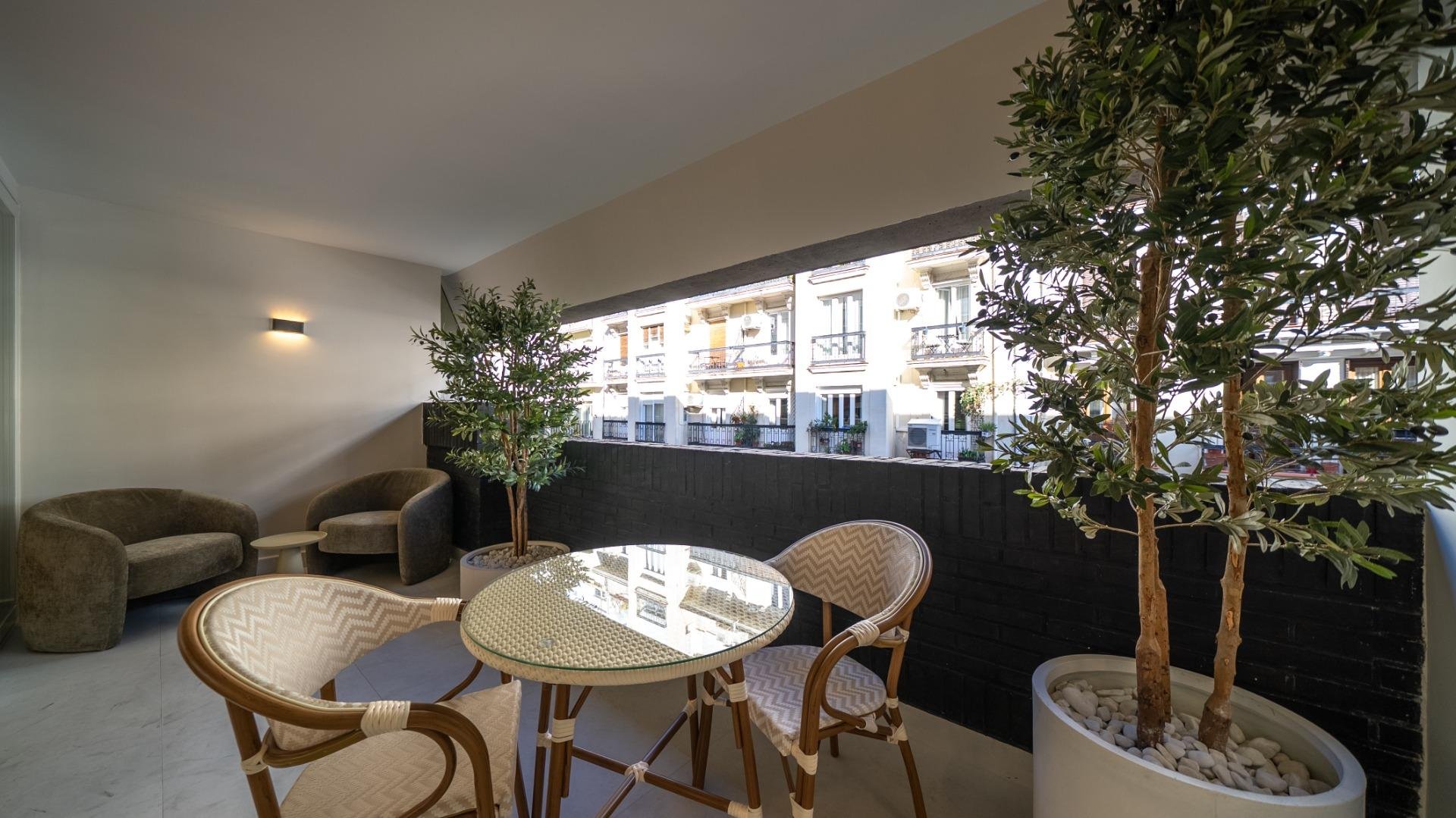 Apartament w Madrid, Hiszpania 3 sypialnie, 150 mkw. nr 165894