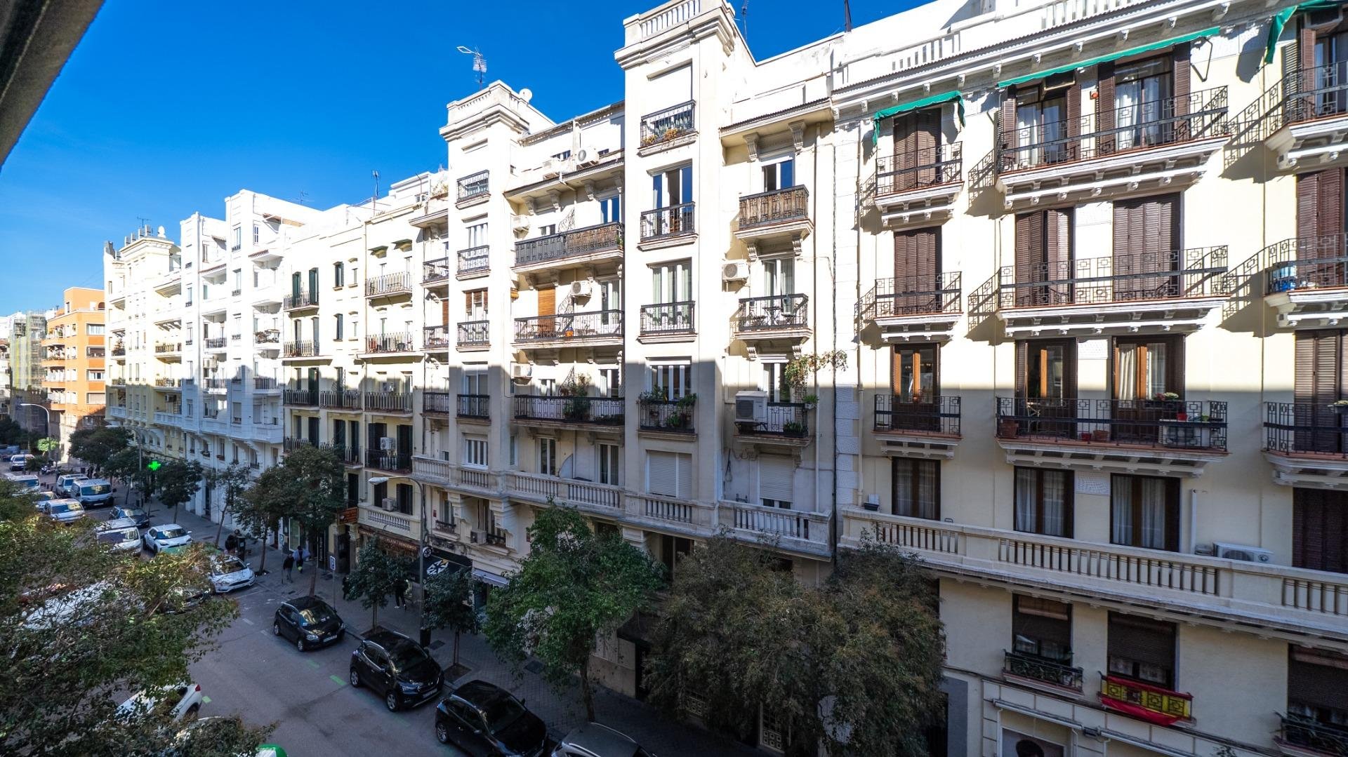 Apartament w Madrid, Hiszpania 3 sypialnie, 150 mkw. nr 165894