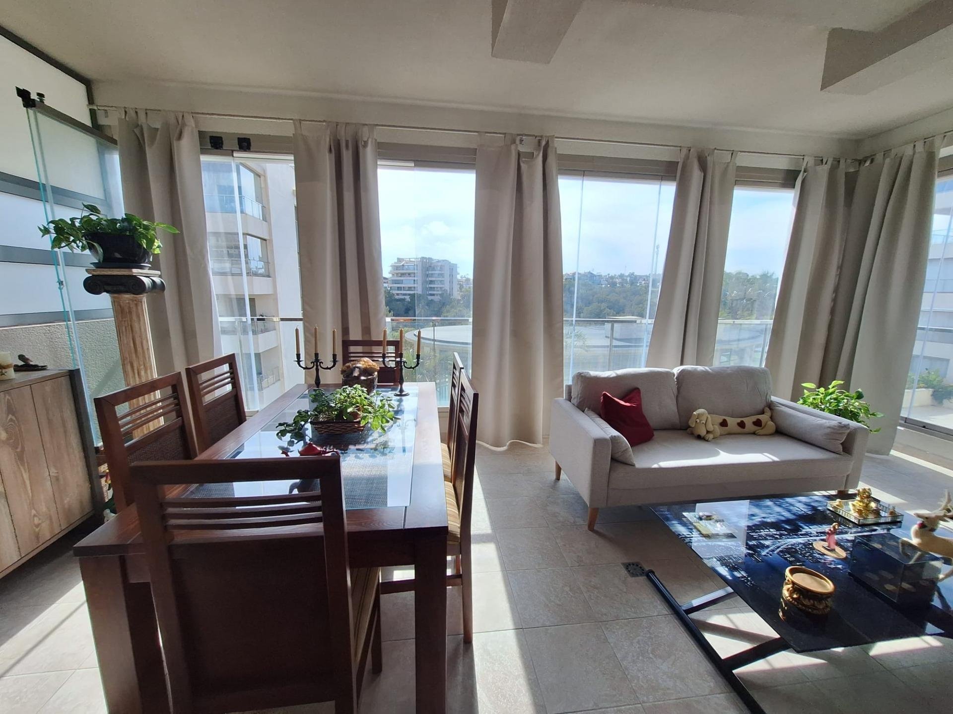 Apartment à Los Dolses, Alicante, Espagne 1 chambre, 96 m2 No. 165893