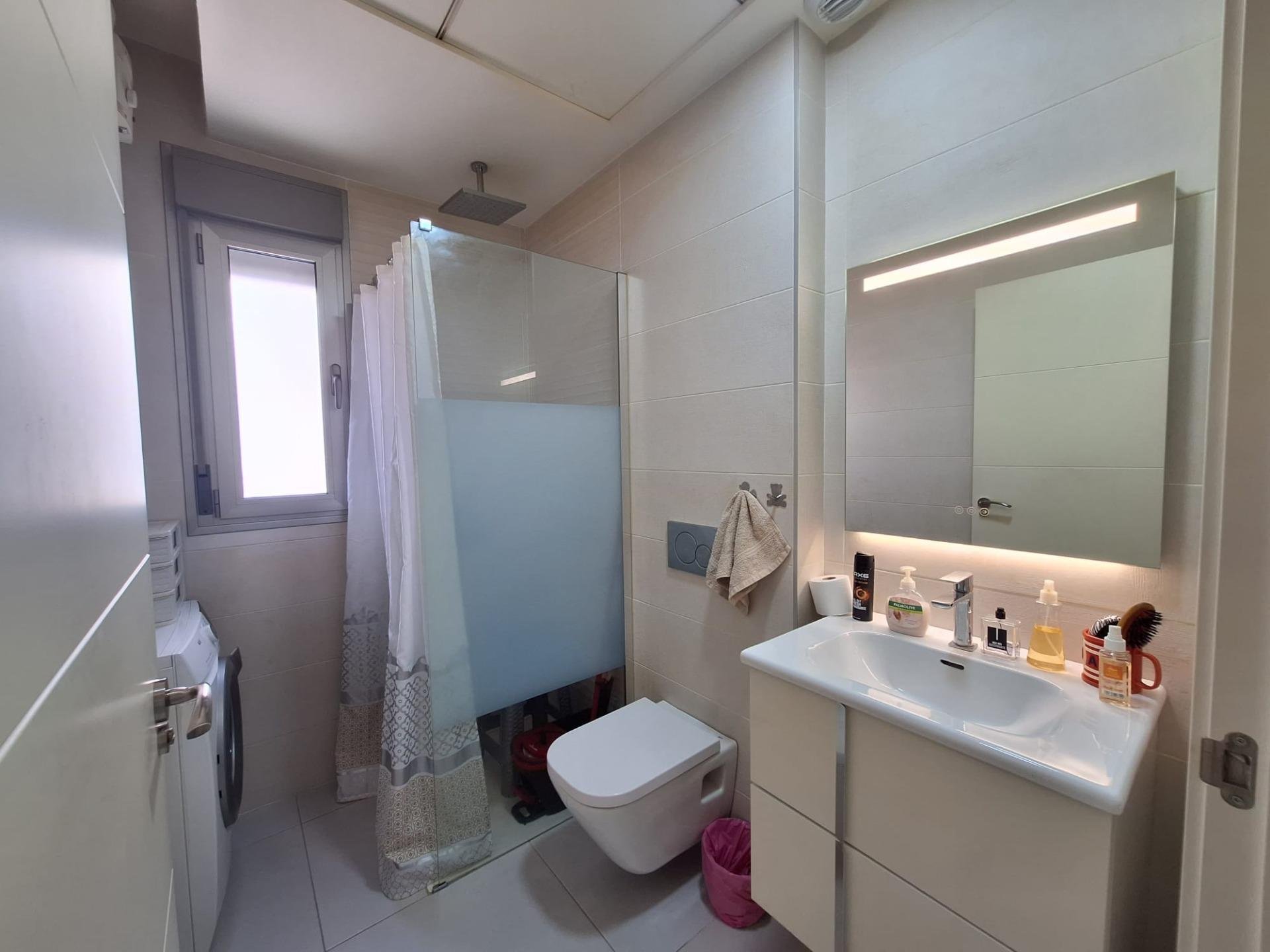 Apartment à Los Dolses, Alicante, Espagne 1 chambre, 96 m2 No. 165893
