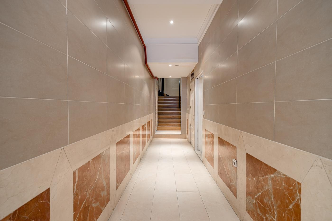 Huoneisto Madrid, Espanja 3 makuuhuonetta, 96 m2 No. 180084