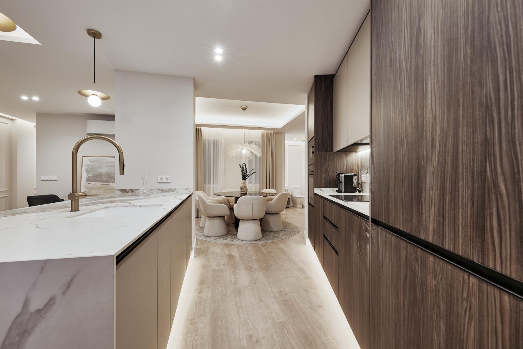 Apartment in Madrid, Spain 3 bedrooms, 134 sq.m. No. 180083