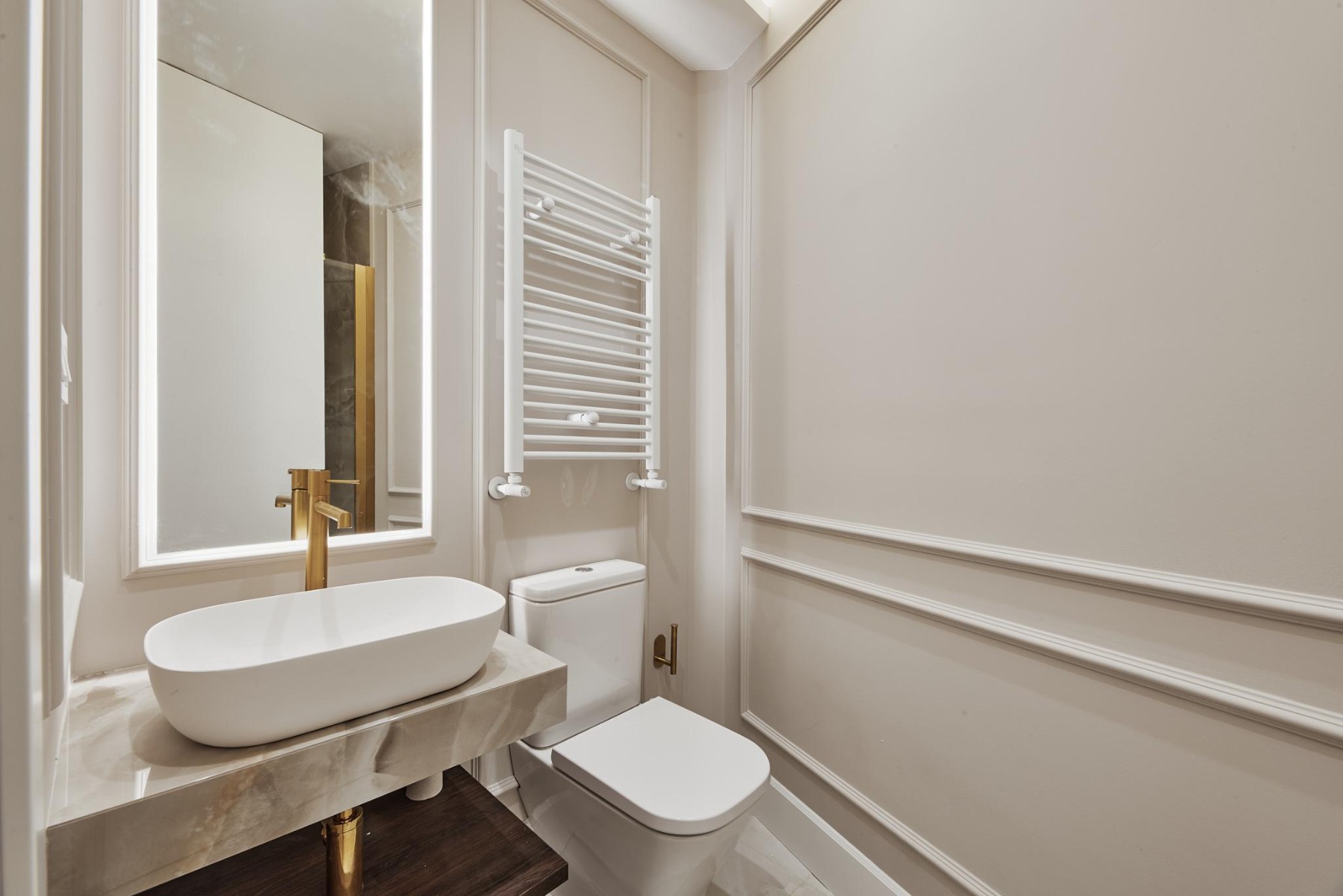 Apartment in Madrid, Spain 3 bedrooms, 134 sq.m. No. 180083