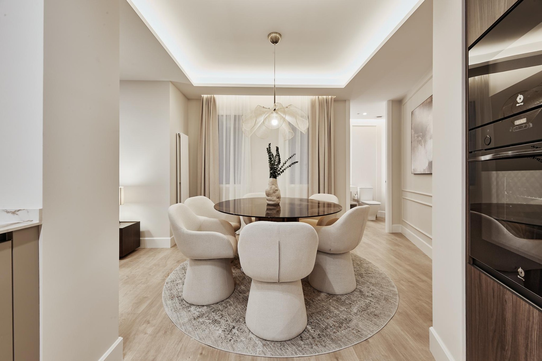 Apartment in Madrid, Spain 3 bedrooms, 134 sq.m. No. 180083