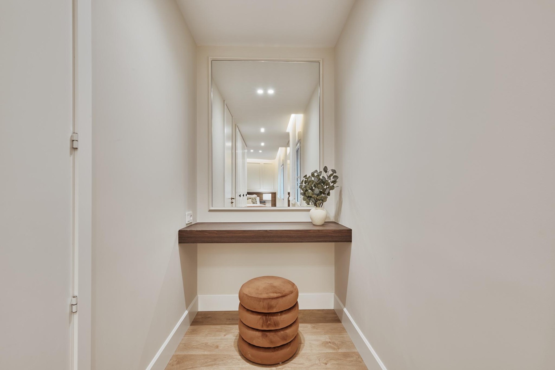 Apartment in Madrid, Spain 3 bedrooms, 134 sq.m. No. 180083