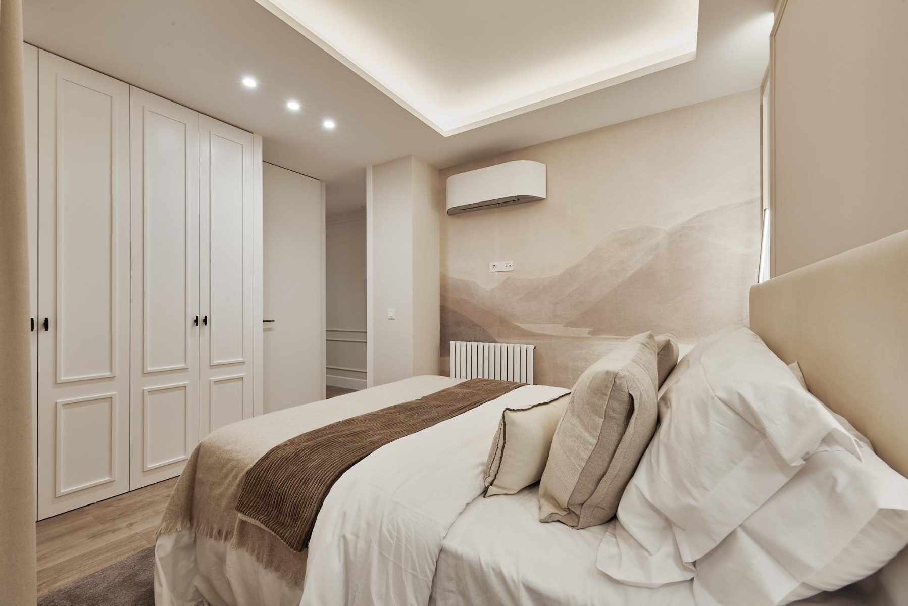 Apartment in Madrid, Spain 3 bedrooms, 134 sq.m. No. 180083