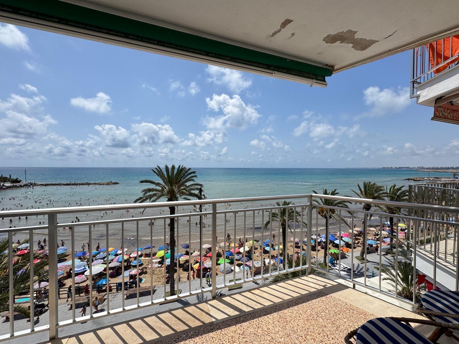 Dzīvoklis Torrevieja, Alicante, Spānijā 3 istabas, 133 m2 Nr. 177479
