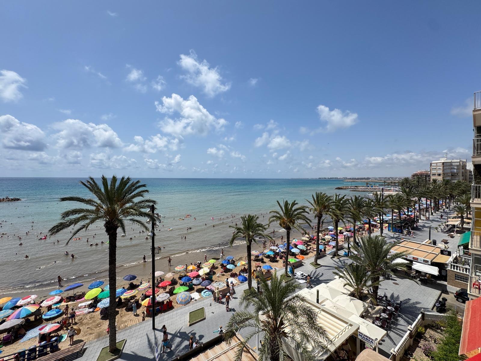 Dzīvoklis Torrevieja, Alicante, Spānijā 3 istabas, 133 m2 Nr. 177479