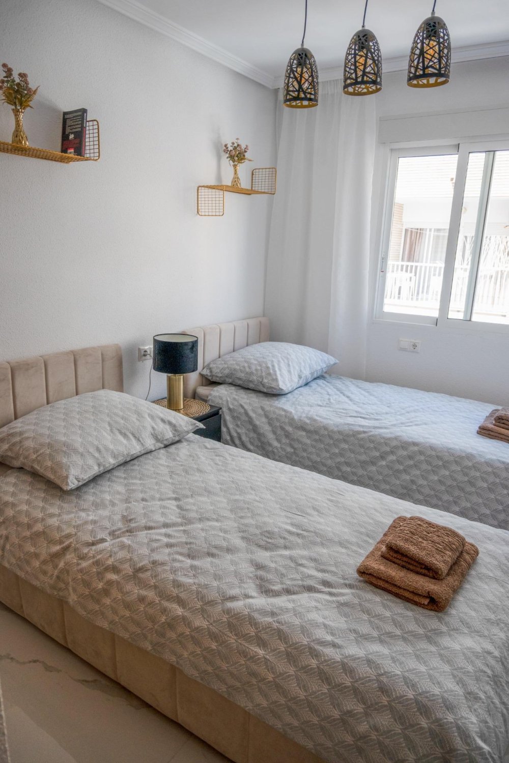 Apartment in Torrevieja, Alicante, Spain 3 bedrooms, 86 sq.m. No. 177477