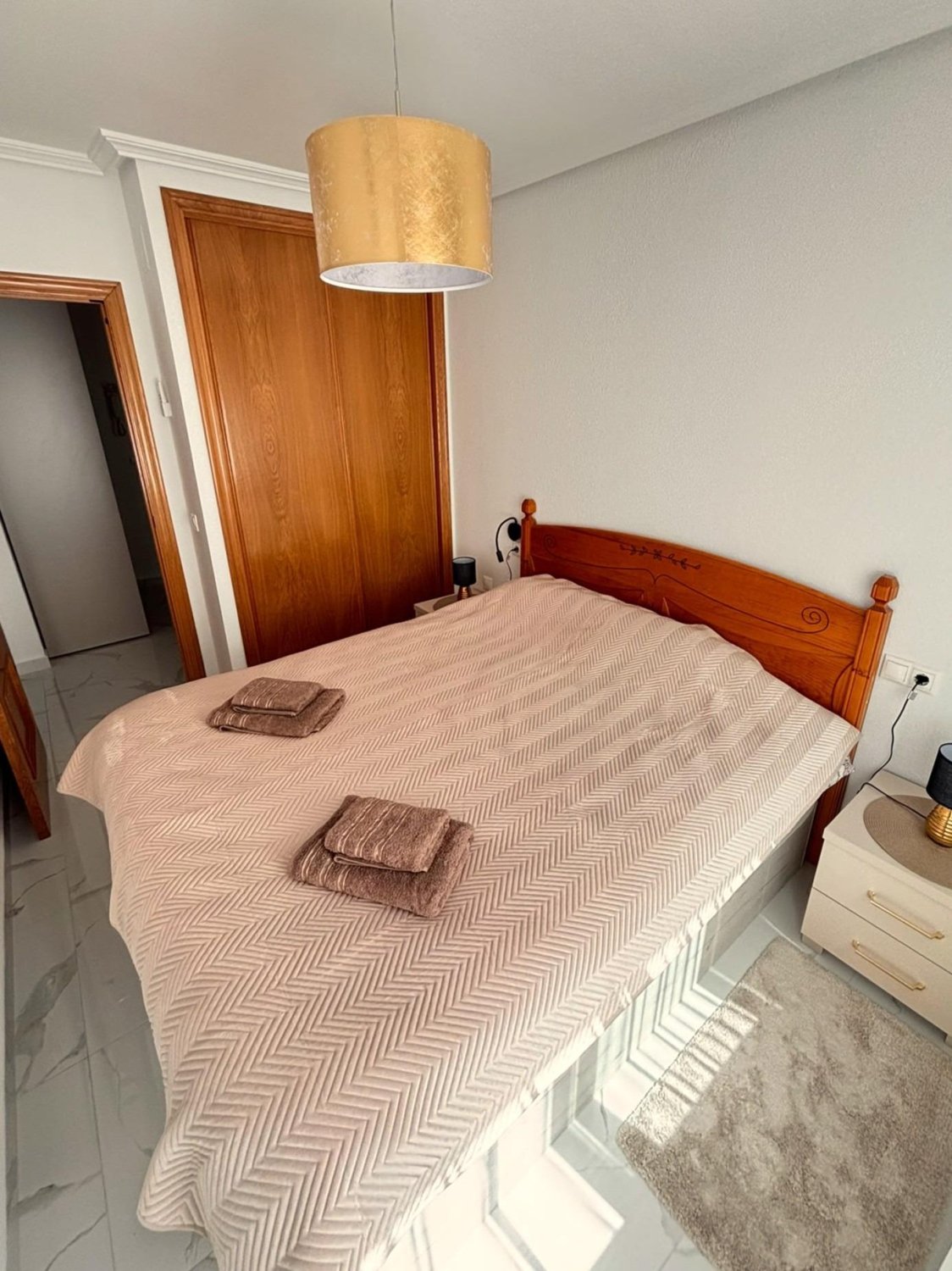Apartment in Torrevieja, Alicante, Spain 3 bedrooms, 86 sq.m. No. 177477
