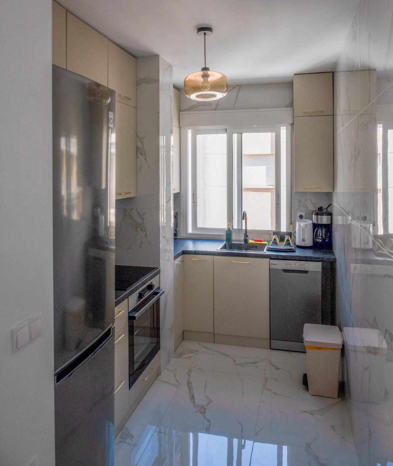 Apartment in Torrevieja, Alicante, Spain 3 bedrooms, 86 sq.m. No. 177477