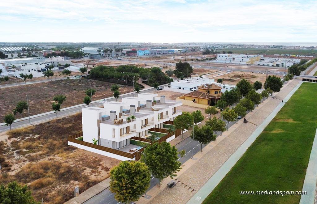 Villa a Pilar de la Horadada, Alicante, Spagna 3 camere da letto, 124 mq. N° 177475