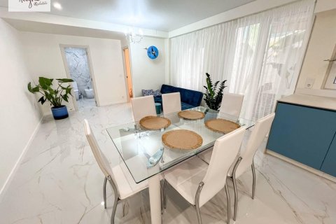 Apartament w Valencia, Hiszpania 3 sypialnie, 115 mkw. nr 177478