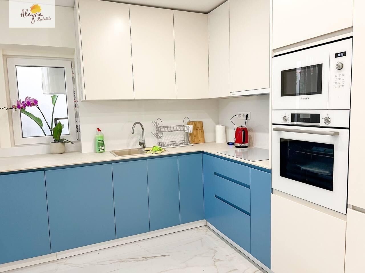 Apartment in Valencia, Spain 3 bedrooms, 115 sq.m. No. 177478