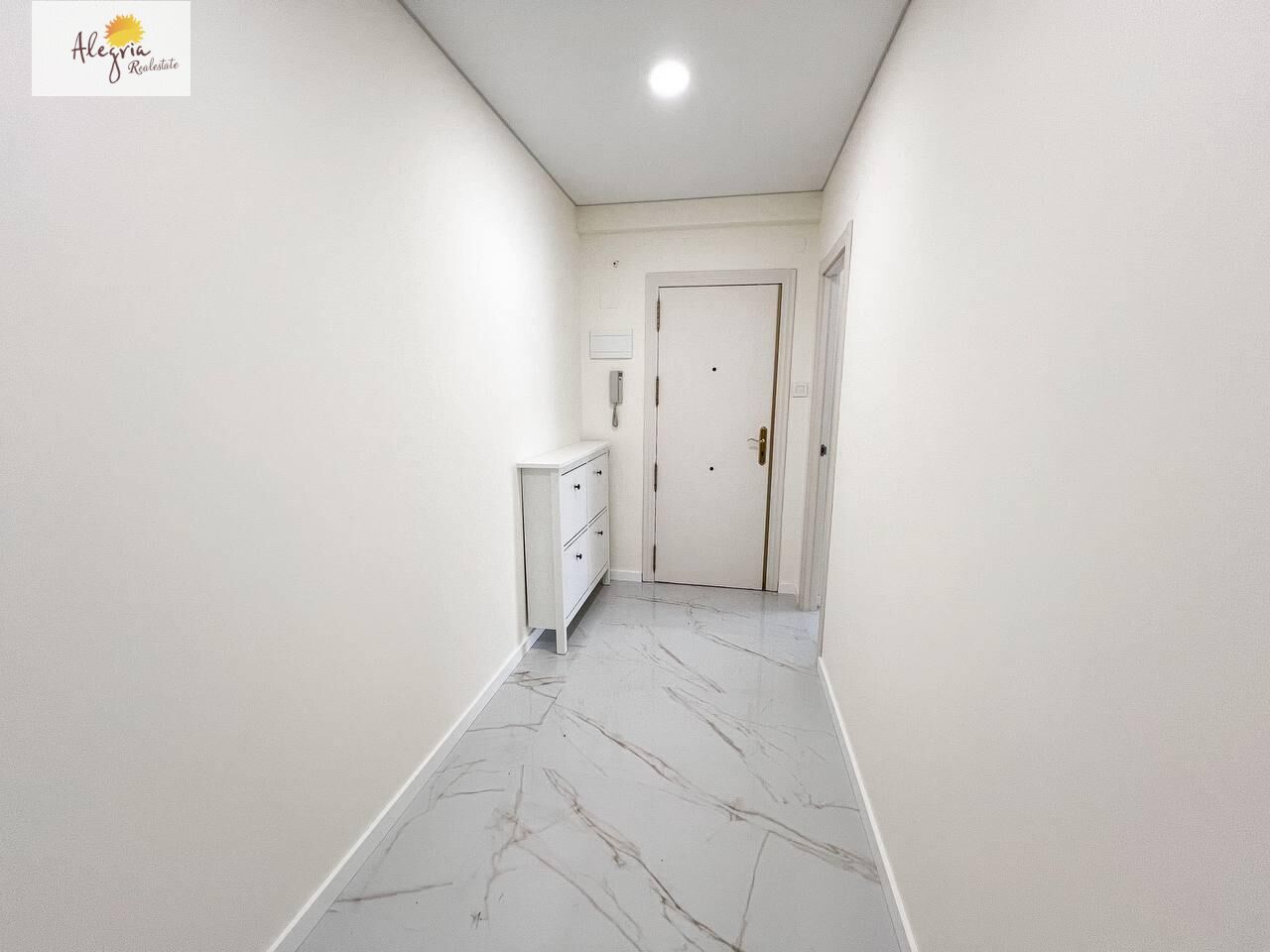 Apartment in Valencia, Spain 3 bedrooms, 115 sq.m. No. 177478