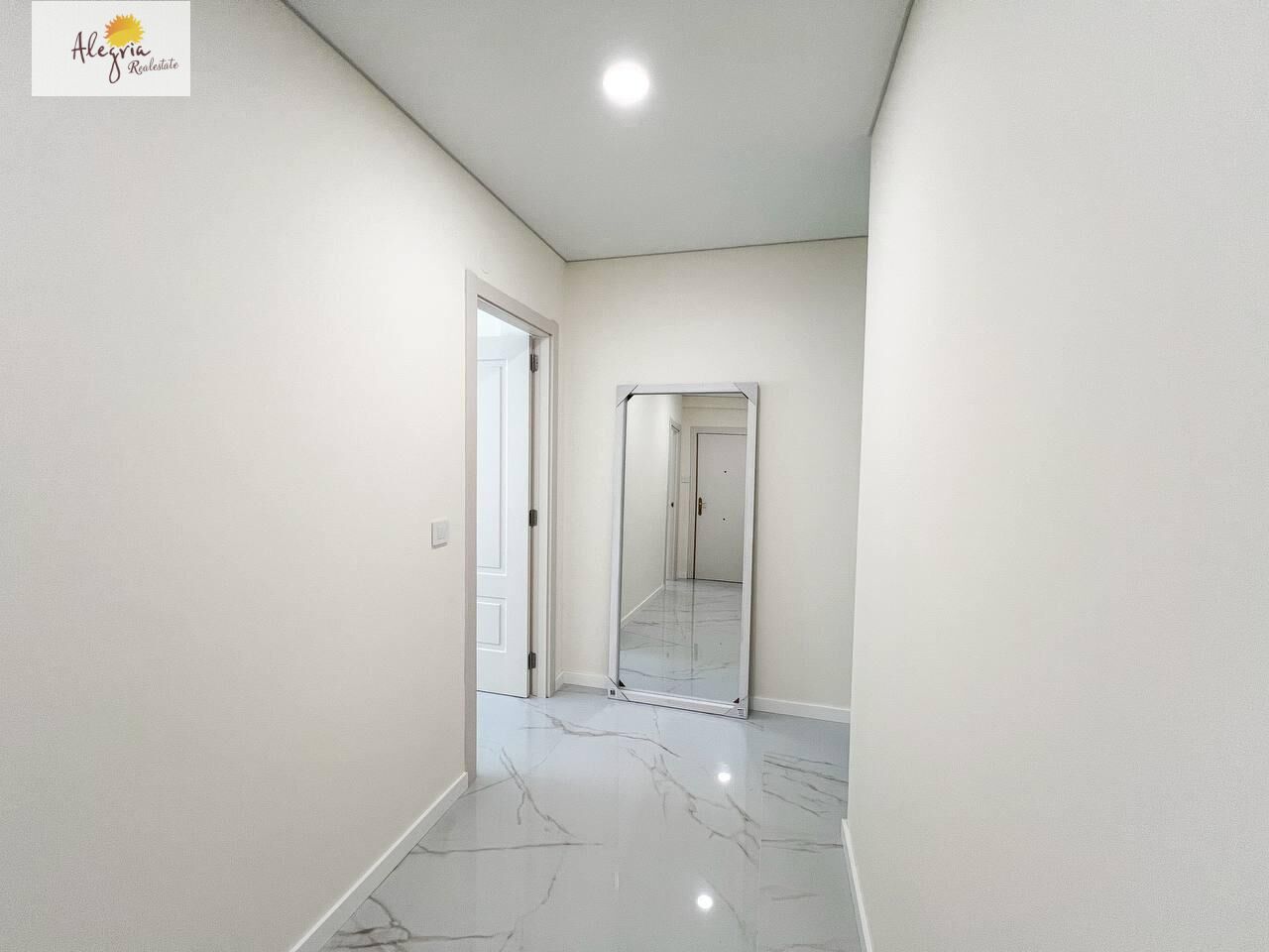 Apartment in Valencia, Spain 3 bedrooms, 115 sq.m. No. 177478