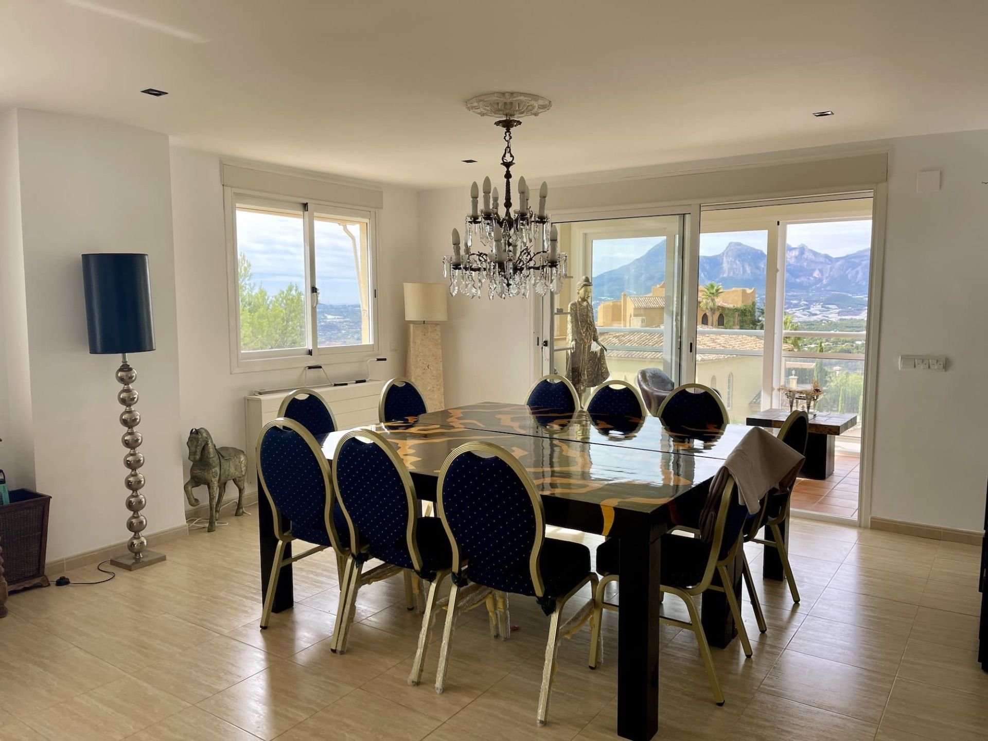 Dom w Altea, Alicante, Hiszpania 4 sypialnie, 420 mkw. nr 95650