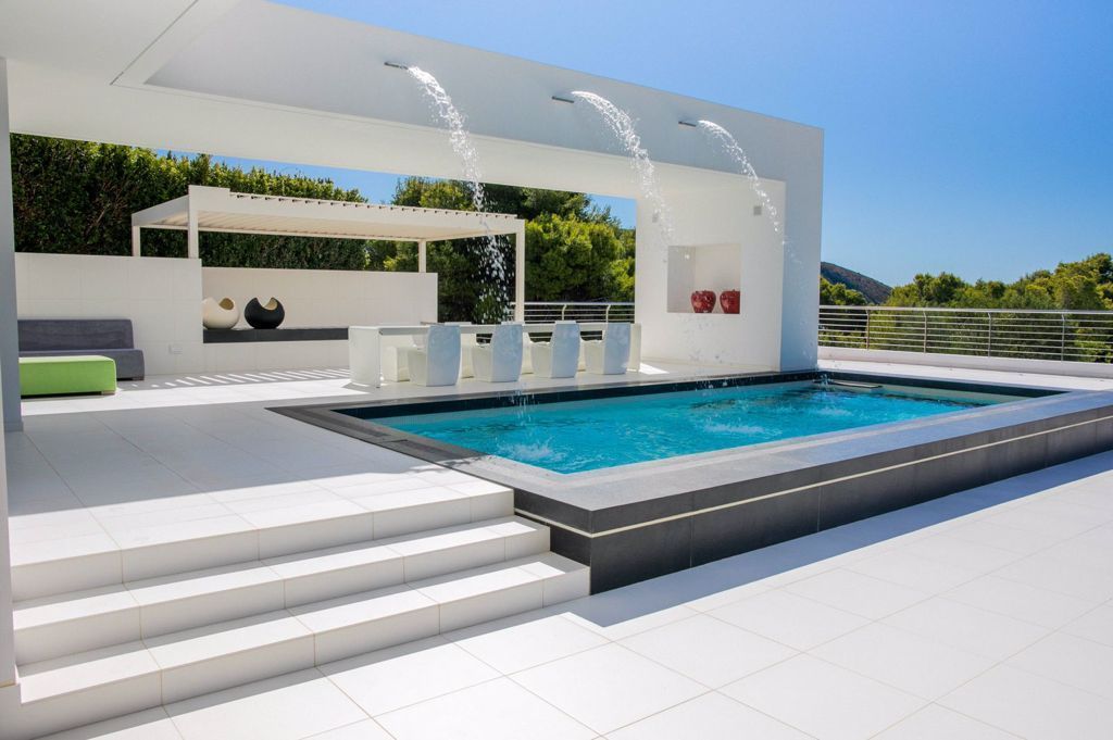 Villa a Moraira, Alicante, Spagna 7 camere da letto, 738 mq. N° 95646