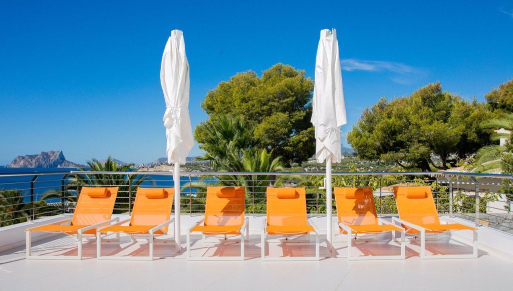 Villa a Moraira, Alicante, Spagna 7 camere da letto, 738 mq. N° 95646