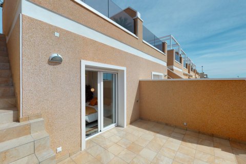 Townhouse in Pilar de la Horadada, Alicante, Spain 3 bedrooms, 81 sq.m. No. 188602