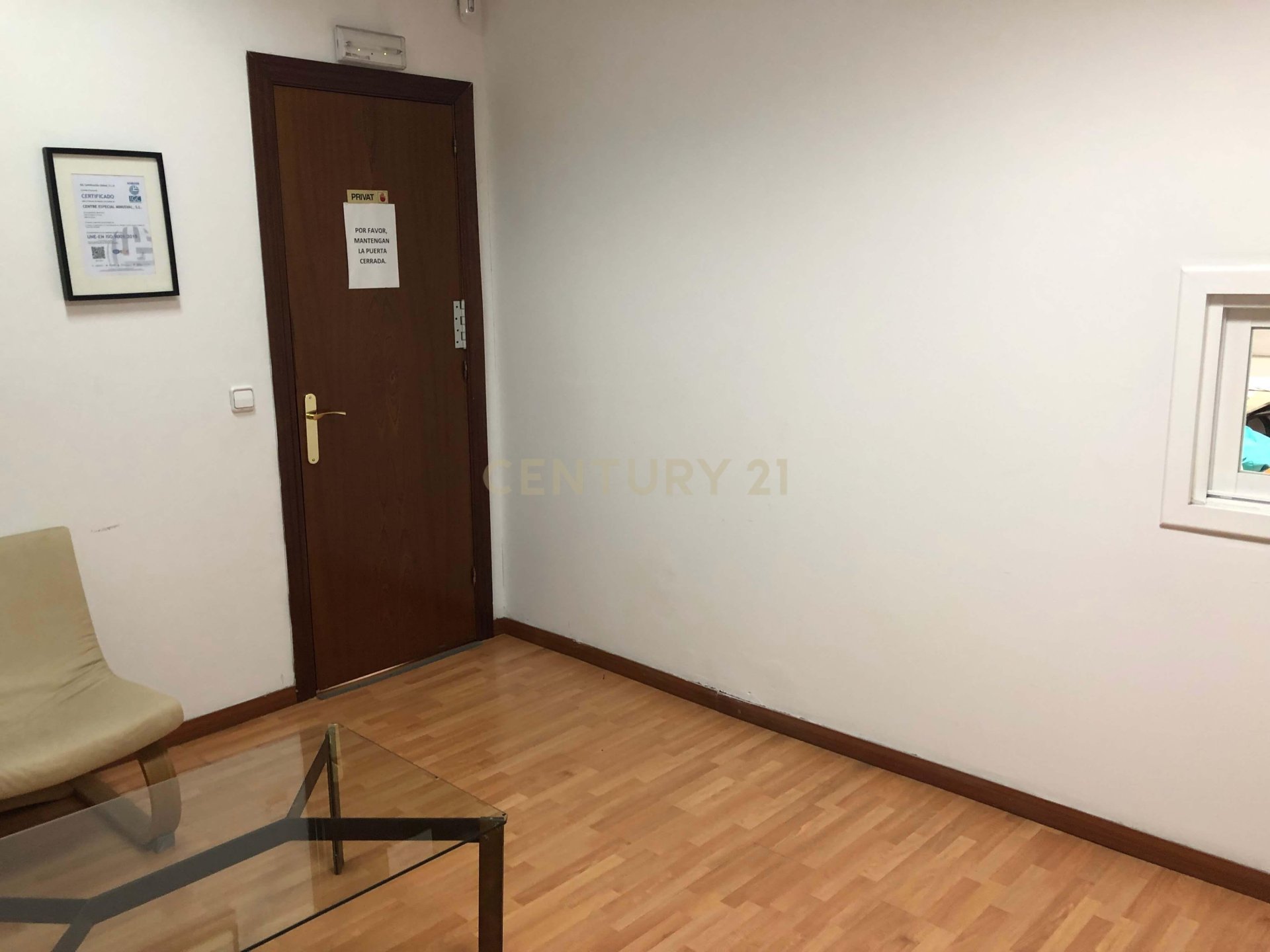 Propiedad comercial en Barcelona, España 9 dormitorios, 1076 m2 No. 166873