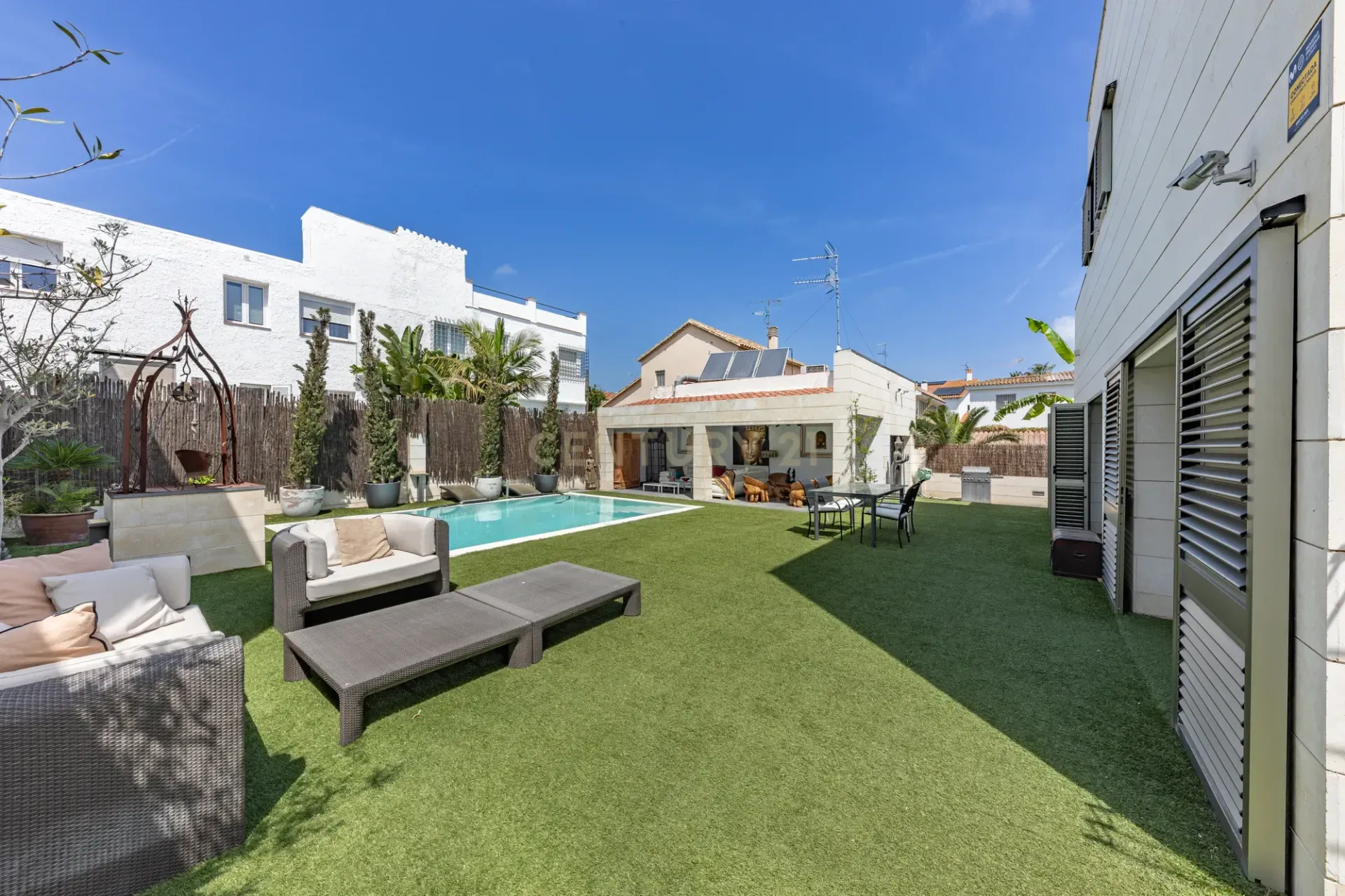 House à Sitges, Barcelona, Espagne 3 chambres, 412 m2 No. 166877