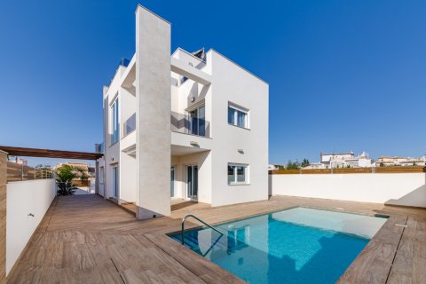 Huvila Torrevieja, Alicante, Espanja 3 makuuhuonetta, 238 m2 No. 144910