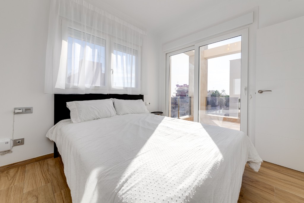 Willa w Torrevieja, Alicante, Hiszpania 3 sypialnie, 238 mkw. nr 144910