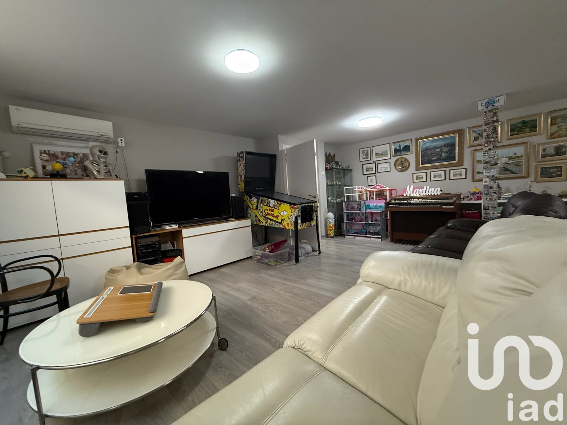 Apartament w Sant Vicenc De Montalt, Barcelona, Hiszpania 4 sypialnie, 371 mkw. nr 153141