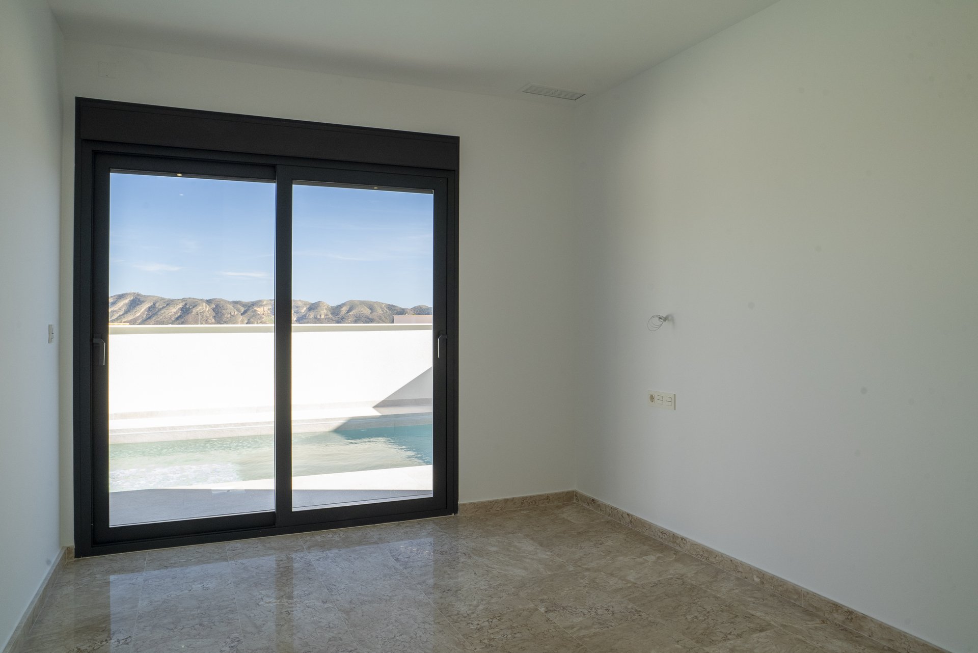 Villa à La Nucia, Alicante, Espagne 3 chambres, 100 m2 No. 163892