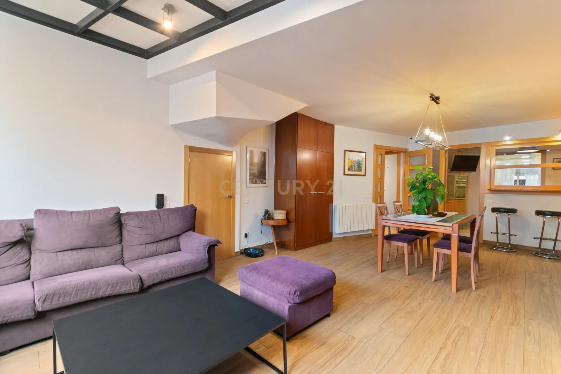 Appartamento a Santa Coloma de Gramenet, Barcelona, Spagna 4 camere da letto, 199 mq. N° 167060