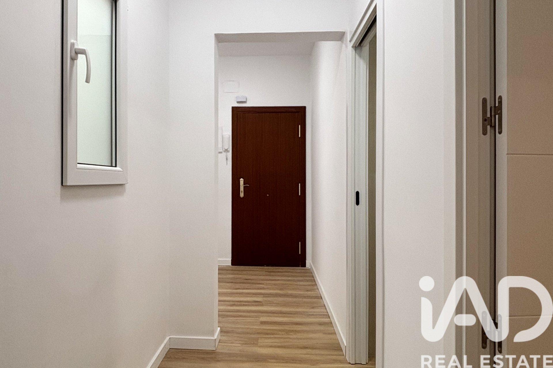 Appartamento a Tarragona, Spagna 4 camere da letto, 75 mq. N° 185179
