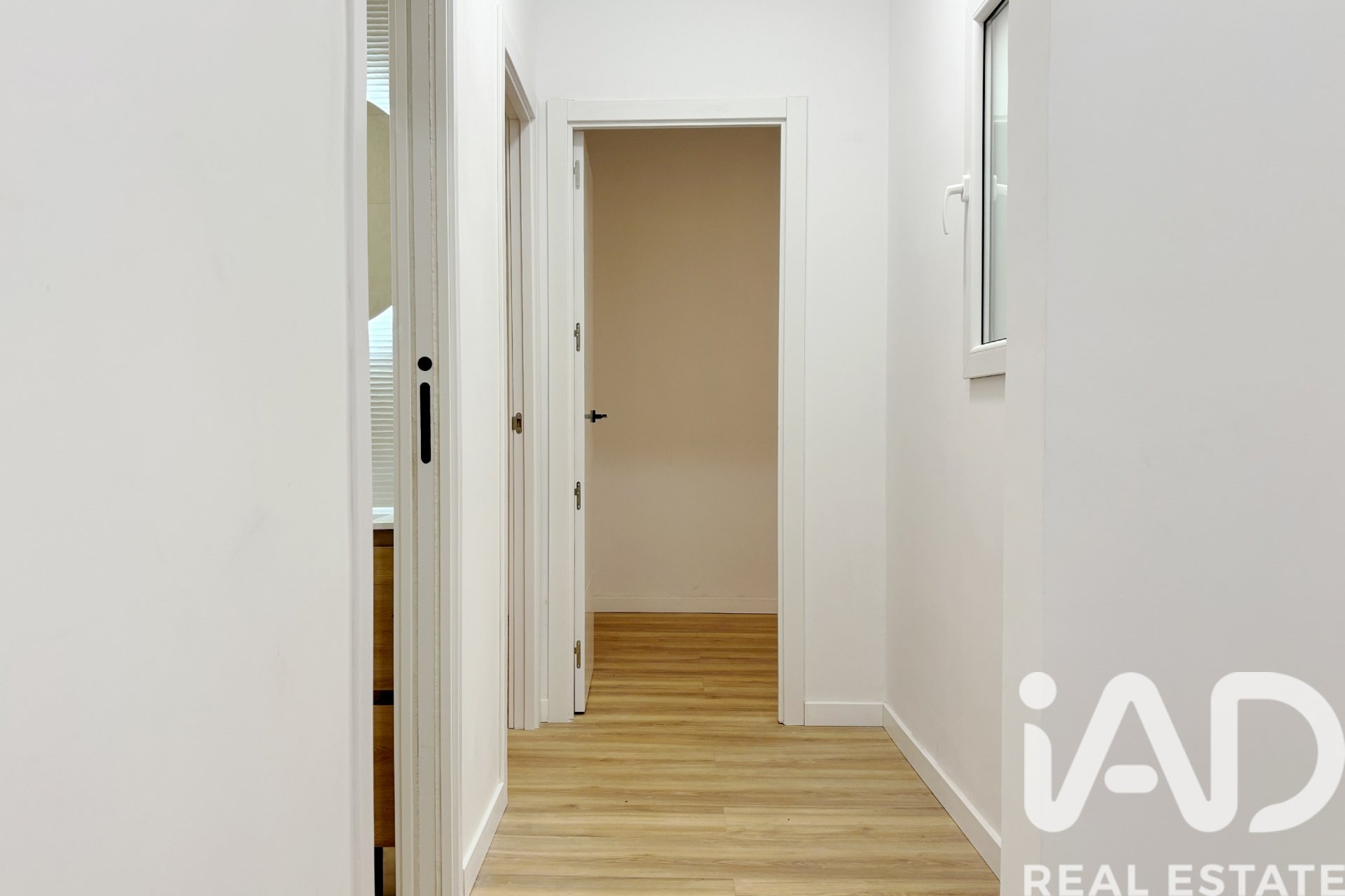 Appartamento a Tarragona, Spagna 4 camere da letto, 75 mq. N° 185179
