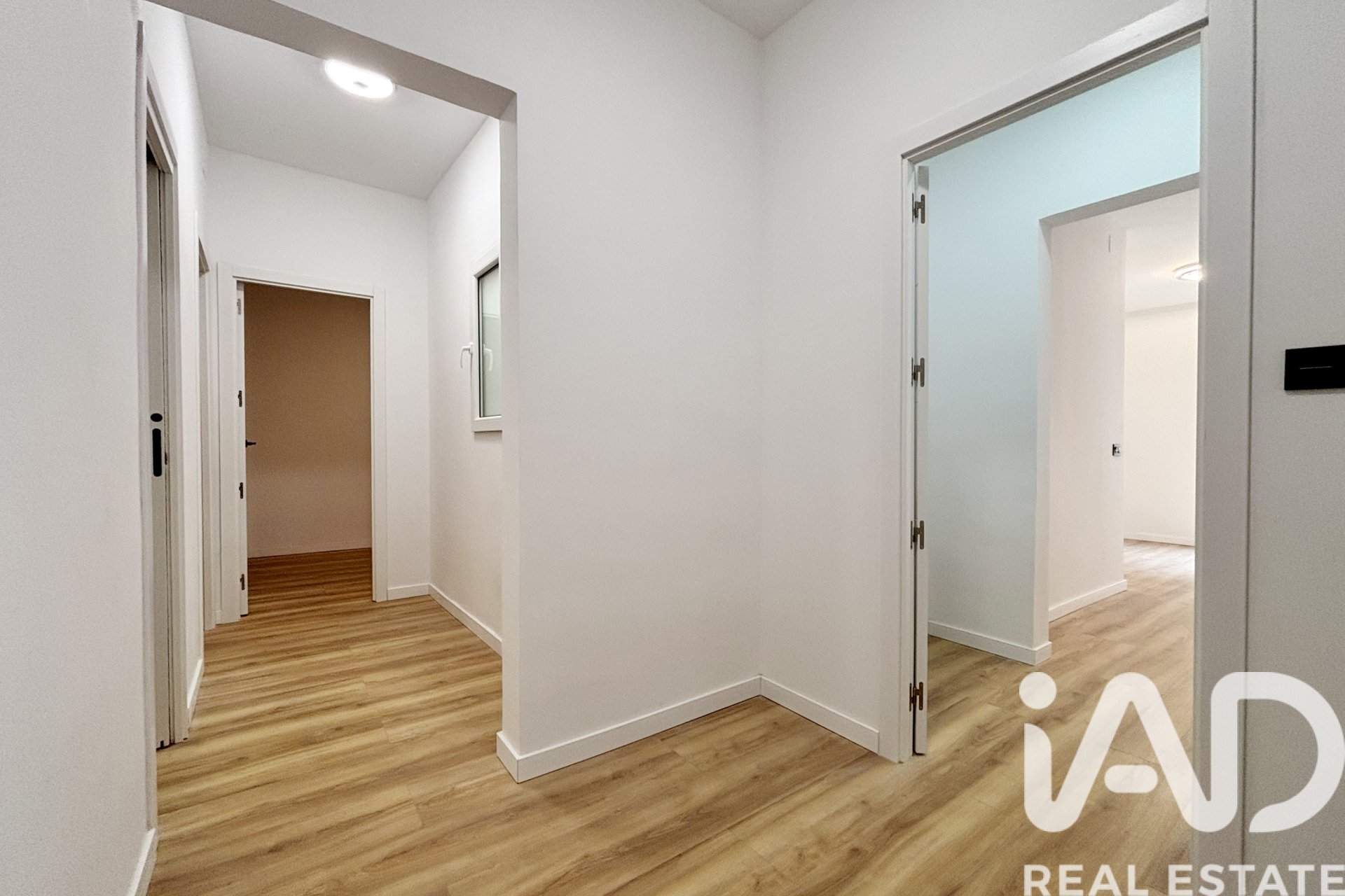 Appartamento a Tarragona, Spagna 4 camere da letto, 75 mq. N° 185179