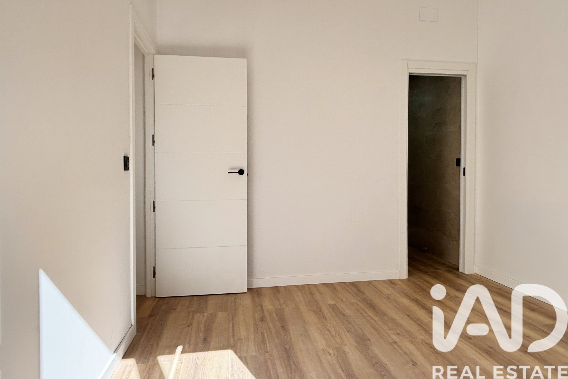 Appartamento a Tarragona, Spagna 4 camere da letto, 75 mq. N° 185179