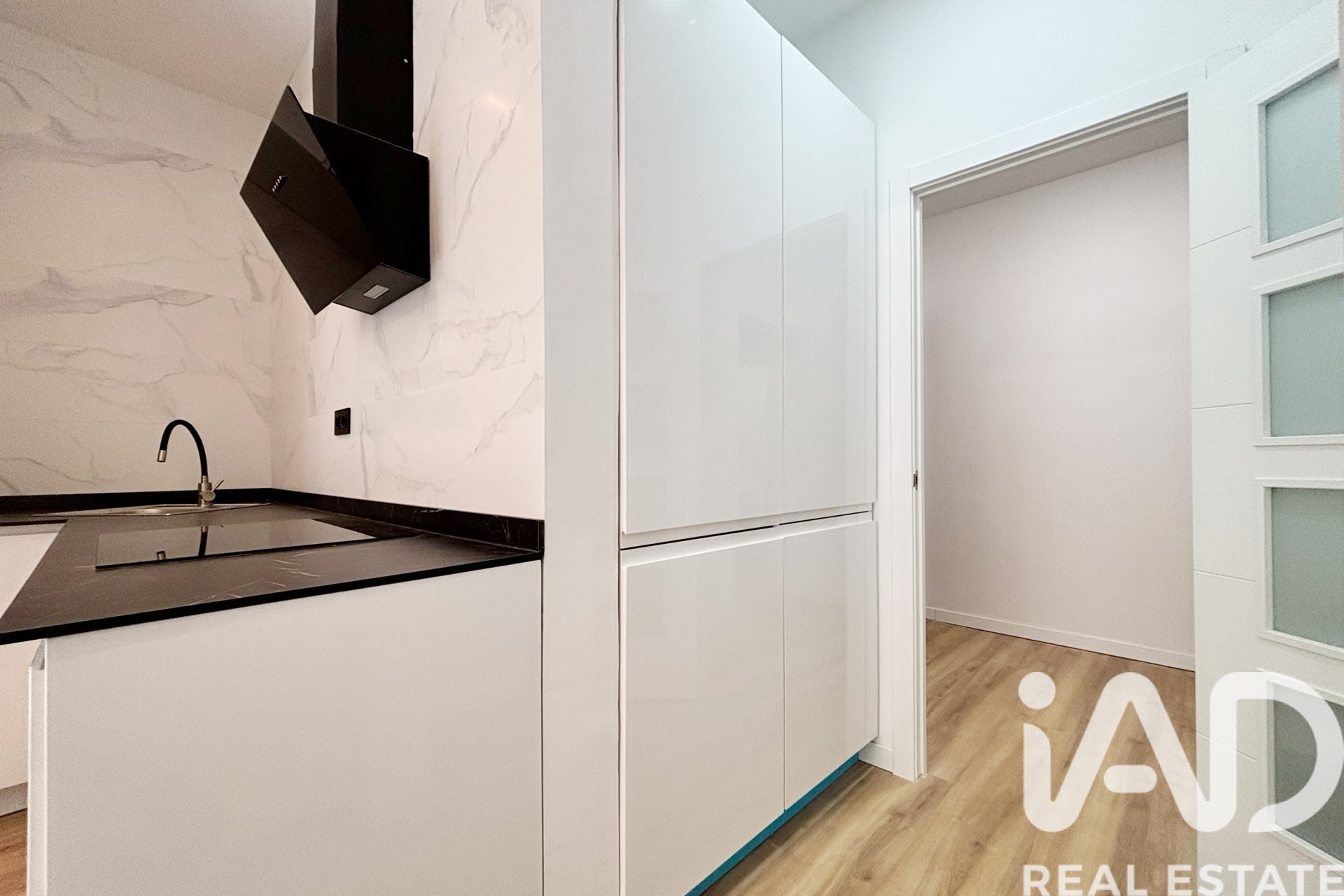 Appartamento a Tarragona, Spagna 4 camere da letto, 75 mq. N° 185179