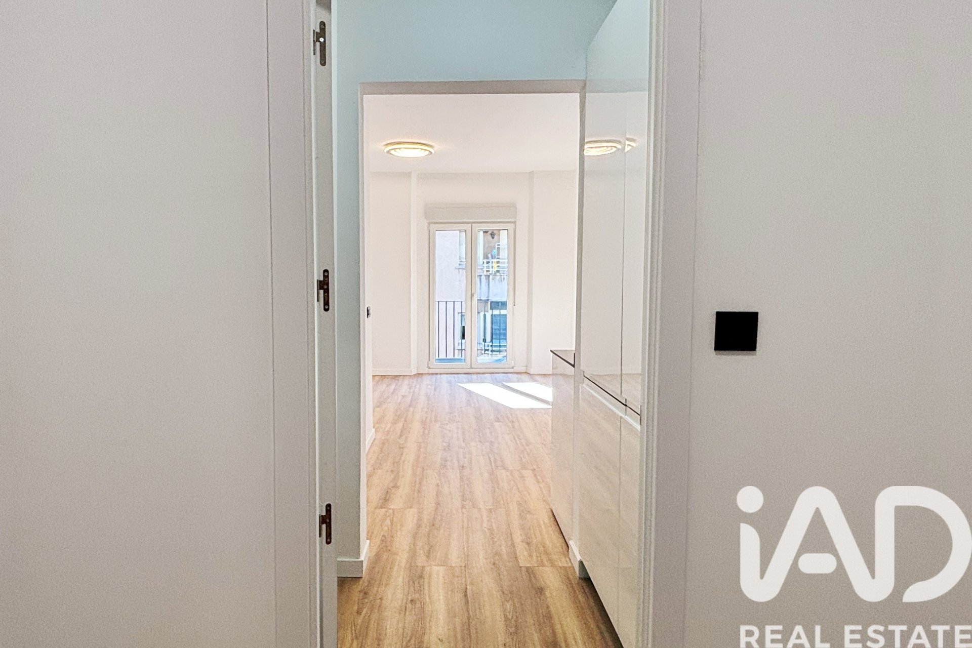 Appartamento a Tarragona, Spagna 4 camere da letto, 75 mq. N° 185179