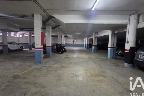 Parking à Vilanova i la Geltru, Barcelona, Espagne 19 m2 No. 185181